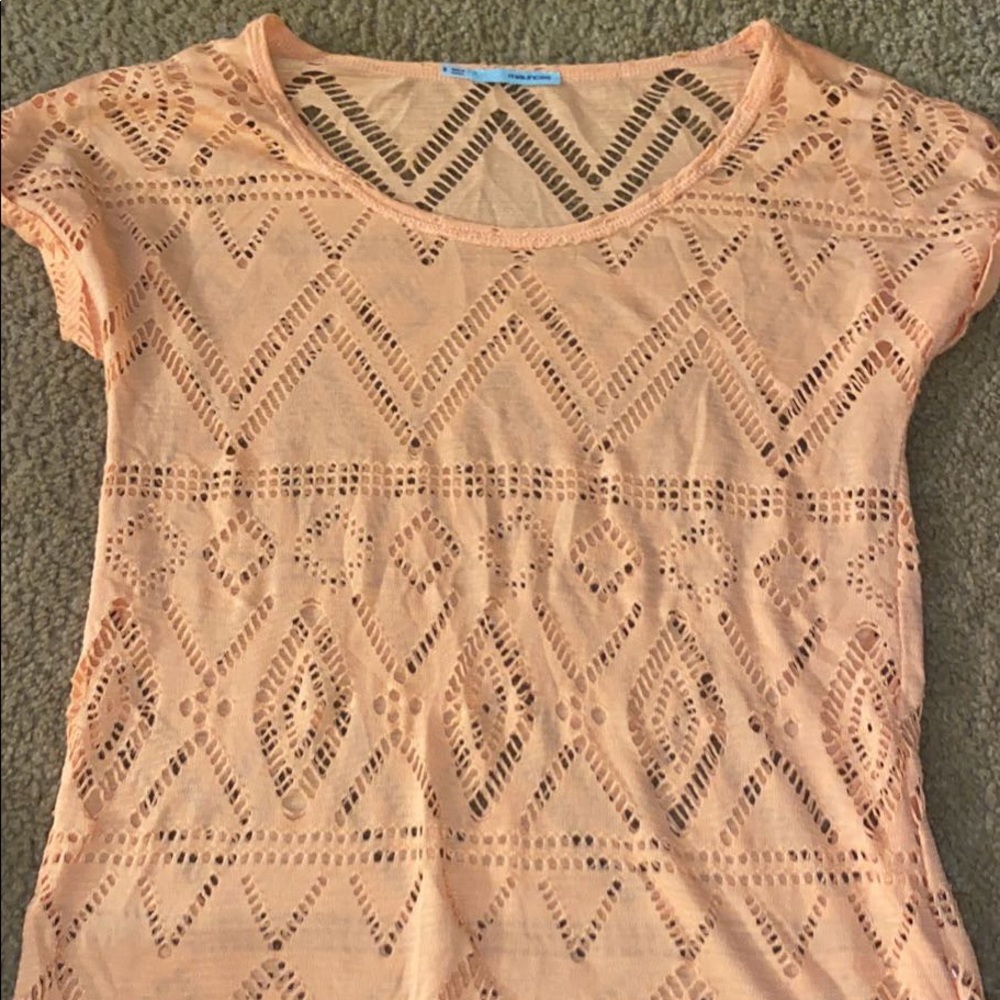 Maurice’s shirt